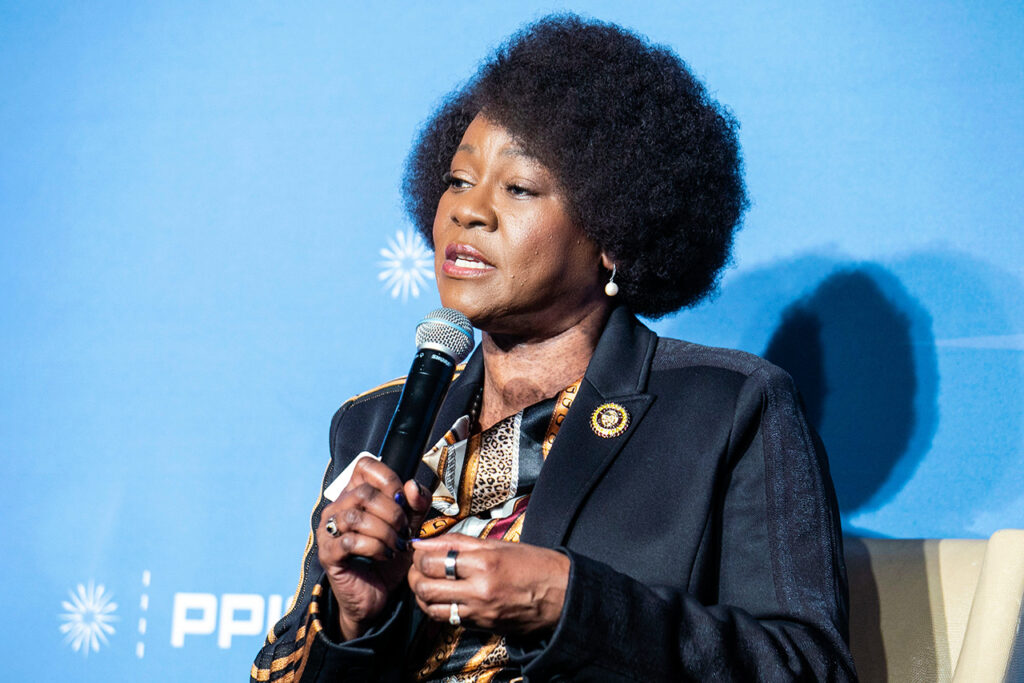 photo - Tina McKinnor, California State Assemblymember, District 61