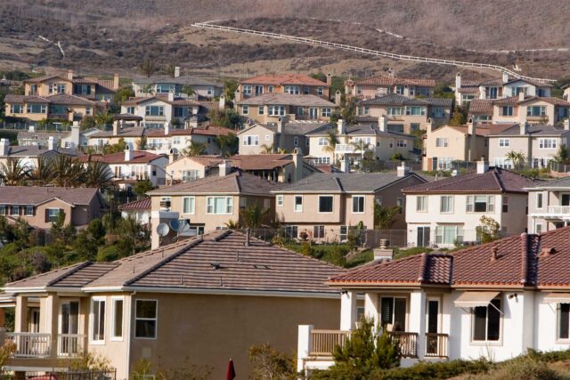 photo - Houses in Orange County, California